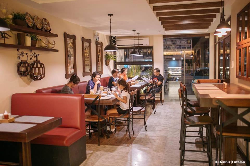 杜马格特 卡萨鲁宾旅馆酒店 外观 照片